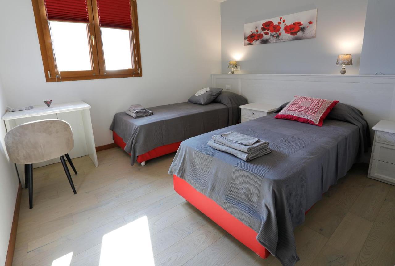 Agriturismo Da Laura Povoletto Luaran gambar